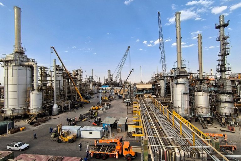 ارتباط سهامداران با هیات مدیره